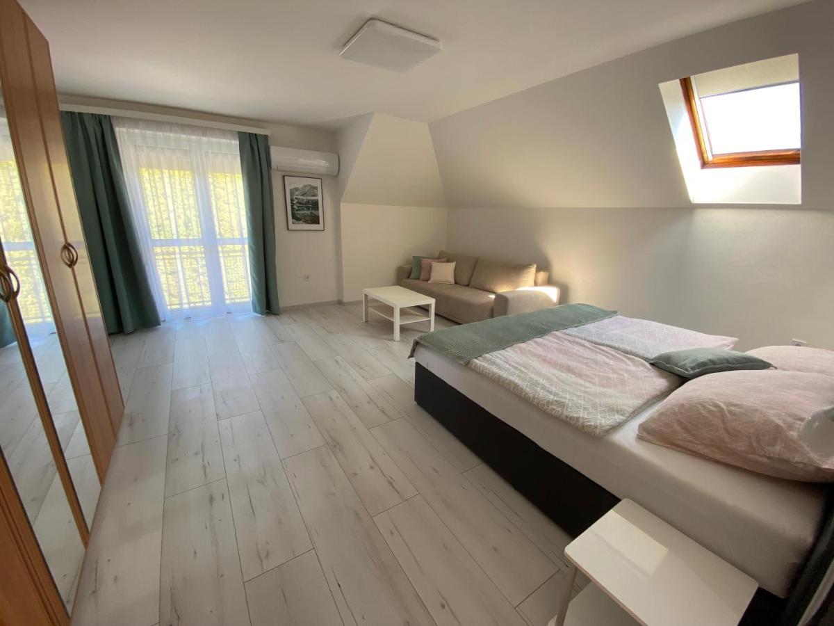 Villa Tara Buek Eksteriør bilde