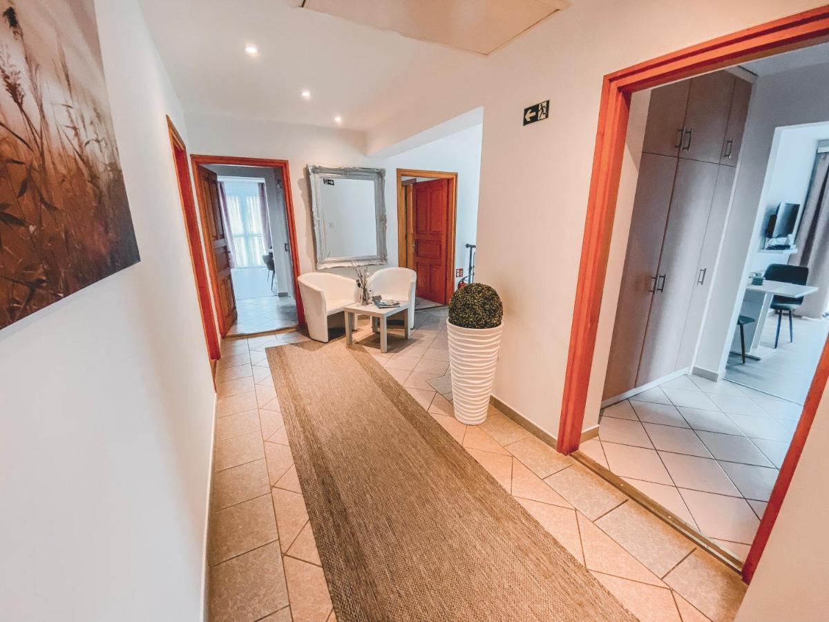 Villa Tara Buek Eksteriør bilde